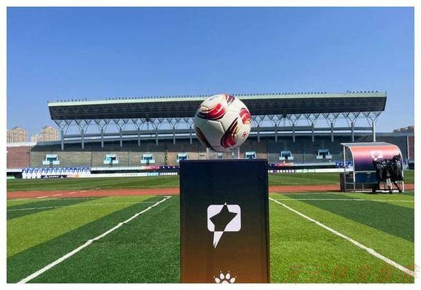 开云体育最新网址：2024年中甲联赛赛季前裁判人员培训班于大连举行